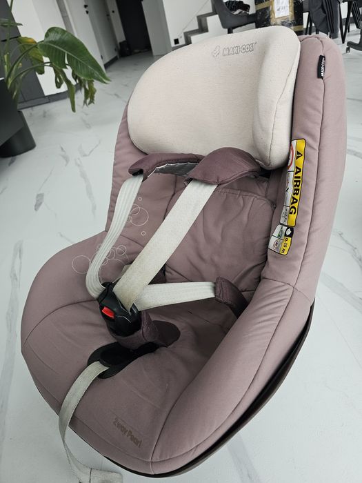 Fotelik samochodowy Maxi-Cosi 2 Way Pearl baza isofix 2WayFix