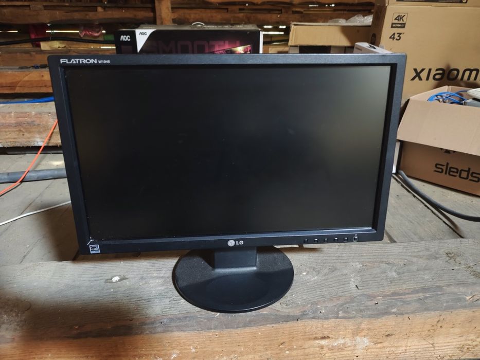 Monitor Komputerowy LCD LG FLATRON W1946S-BFW 18,5 " 1366 x 768 px