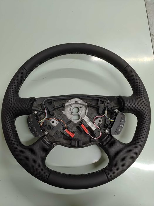 Kierownica Berlingo ll skórzana. Obszywanie kierownic
