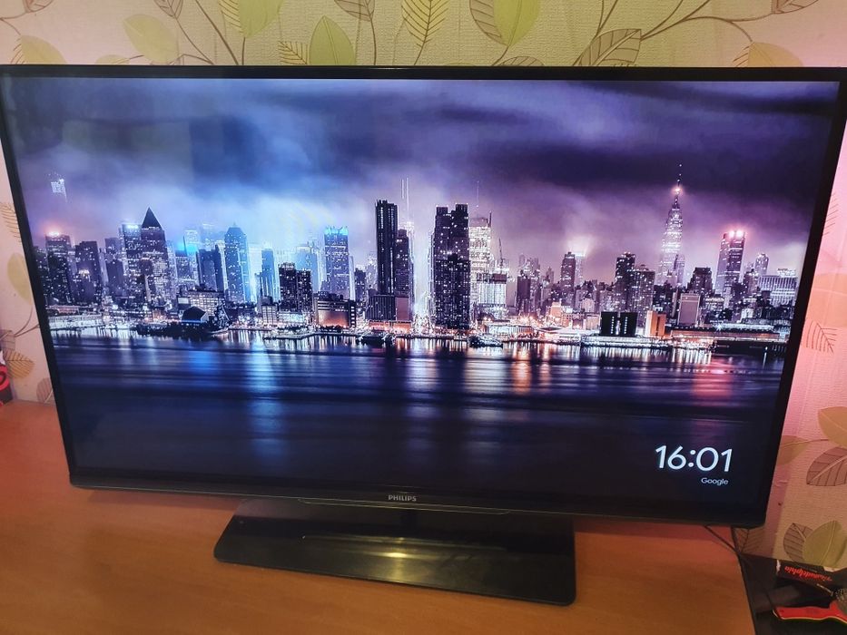 Продам телевизор Philips с 3d