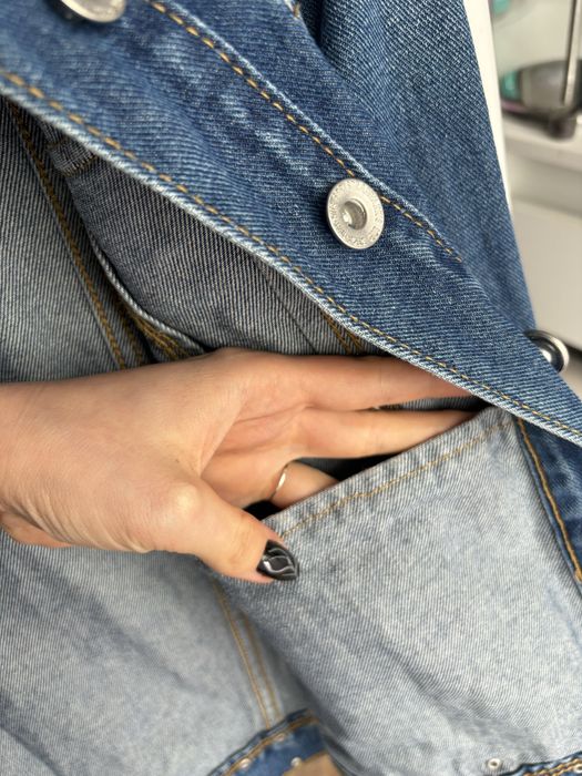 Kurtka jeansowa Stradivarius