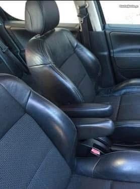 Bancos Peugeot 207 carro  -  4 portas