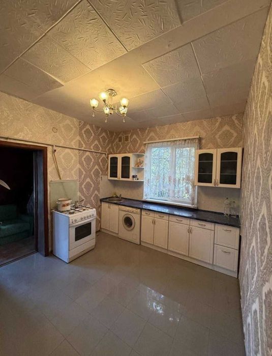 Продам 2-х этажный дом в Сухом лимане