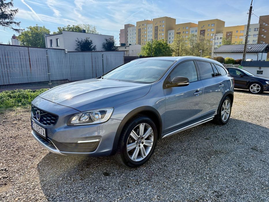 Volvo V60 Cross Country Volvo V60 Cross Crountry