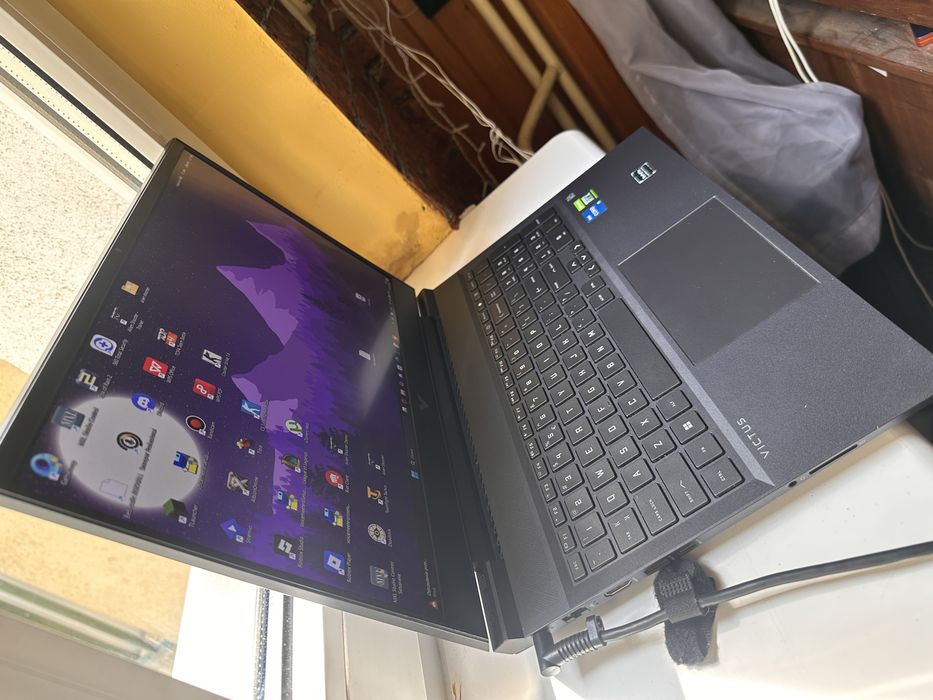 Laptop HP Viktus