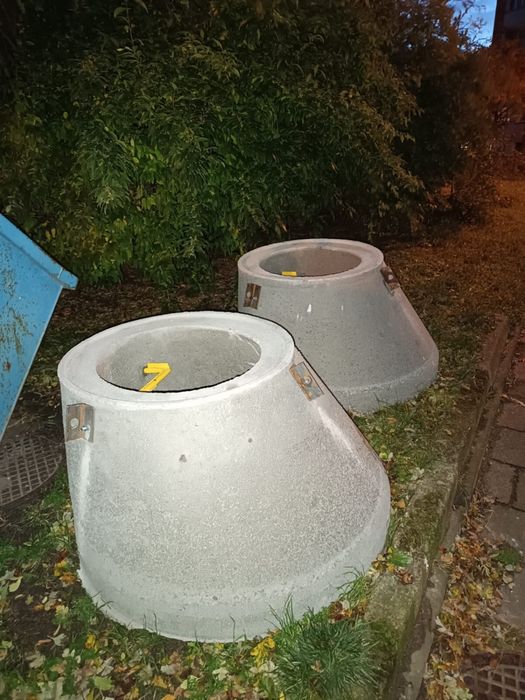 Zwężka betonowa 1000/625/620 2 sztuki