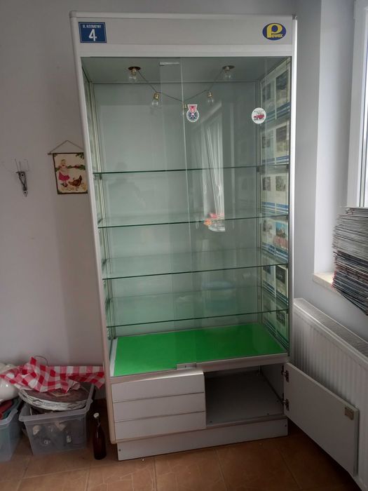 DUŻA witryna szklana/ regał sklepowy / podswietlany