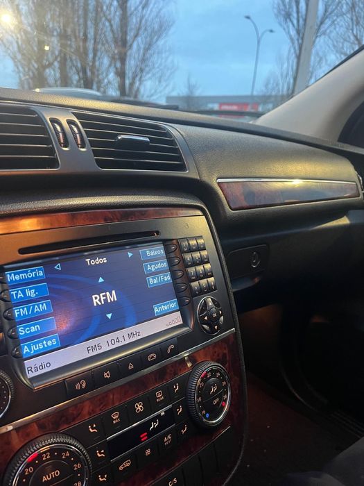 Mercedes  R 320 CDI
