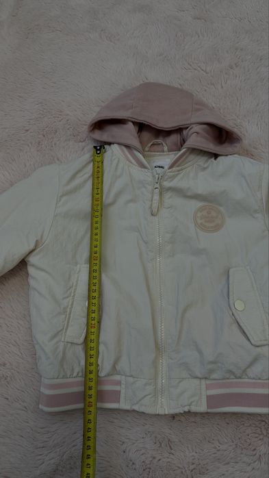 Бомпер, вітровка, куртка