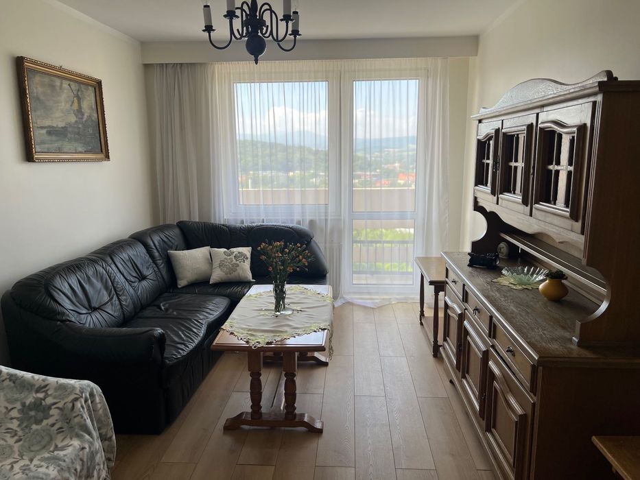 Mieszkanie 53,7 m², 3 pokoje z balkonem i widokiem na góry