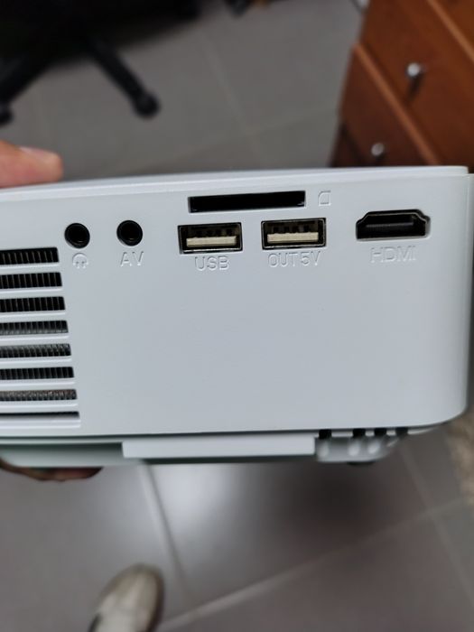 Projetor de led como novo