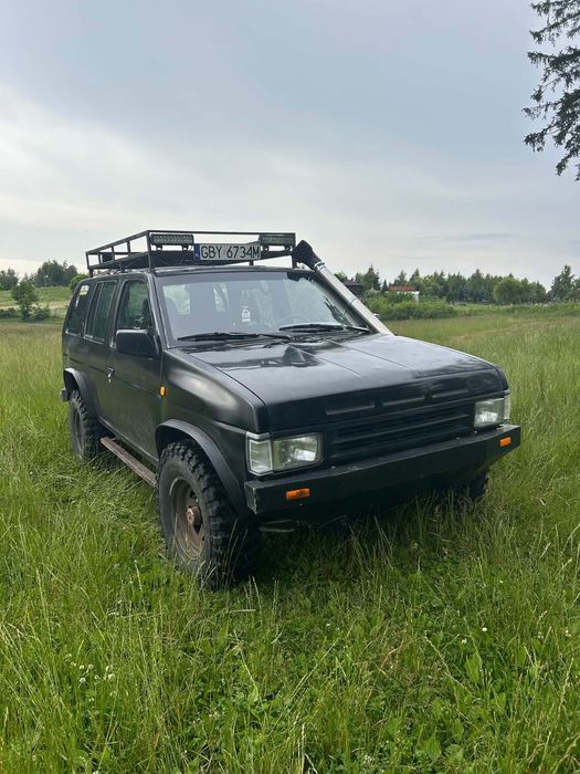 Nissan terrano 4x4 off road