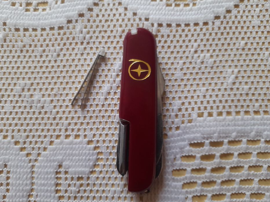 Scyzoryk wielofunkcyjny 11 funkcji