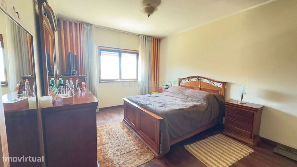 Apartamento T3 em Oiã