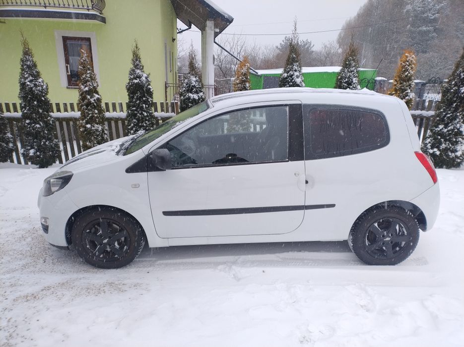 Renault Twingo 2014 1.2 75 KM Klima Isofix 159 tyś KM Bez grama rdzy.