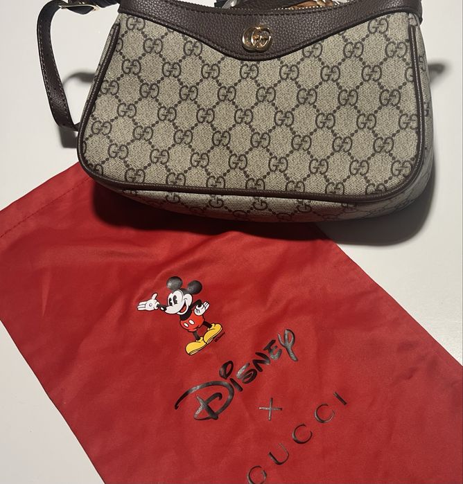 Stylowa torebka Gucci   Ophidia  monogram GG ;torebka na  ramię jak  i  do ręki.