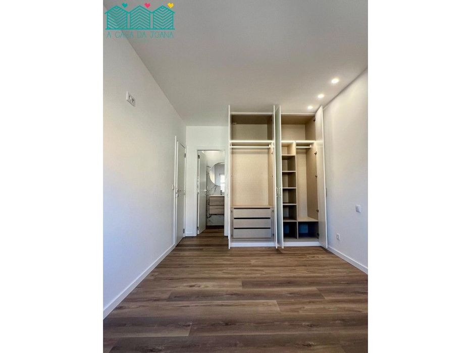 Apartamento T3 com garagem em Coimbra