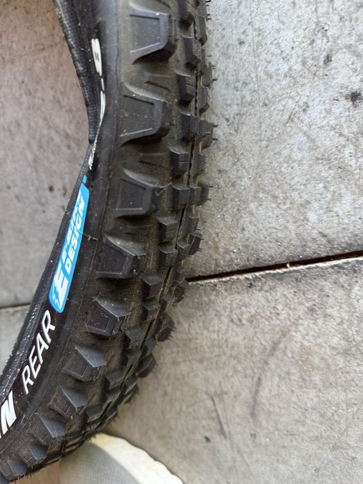 Pneus enduro mtb quase novos