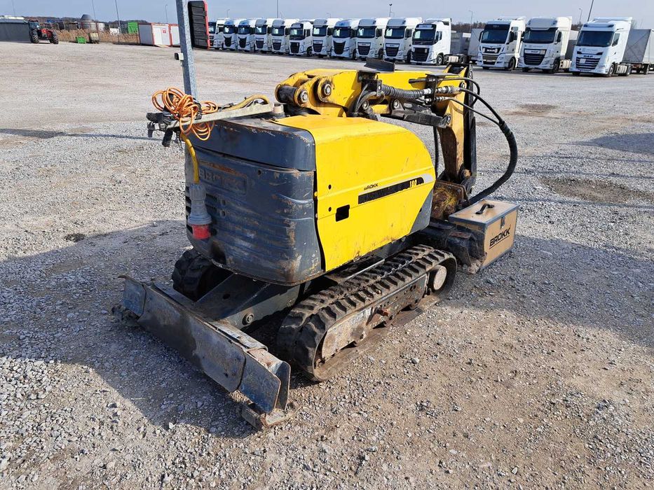 Robot wyburzeniowy Brokk 180