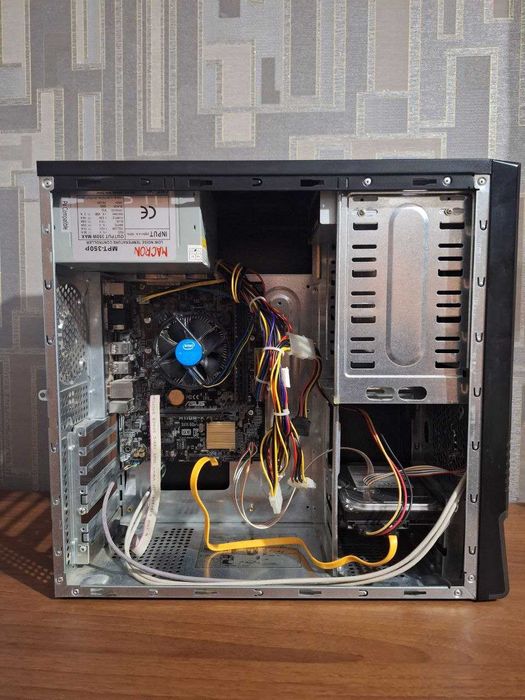 ПK Intel Pentium G4620/8 ГБ DDR4/Intel HD 630/HDD 1 ТБ/Windows 11