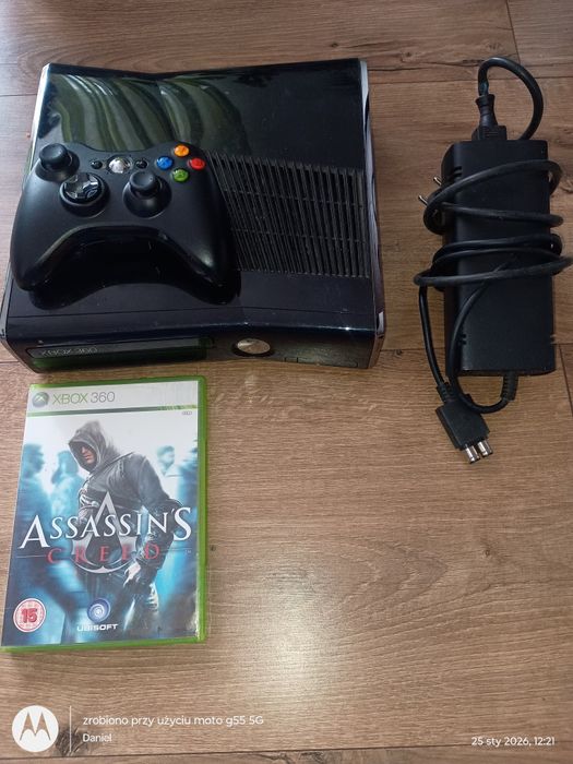 Xbox 360S z dyskiem 250gb