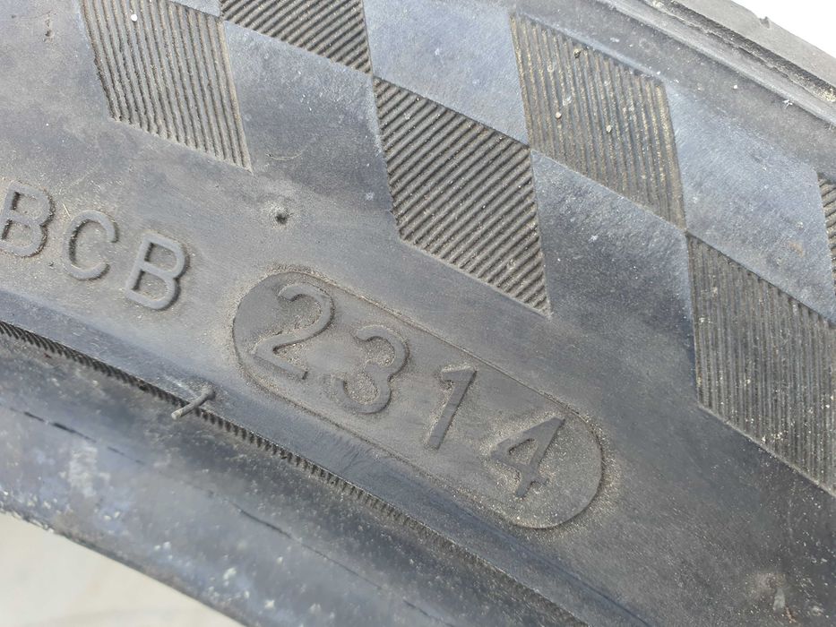 OPONA letnia BLACKLION champoint BU66 225/45 R17 2014r 03-2