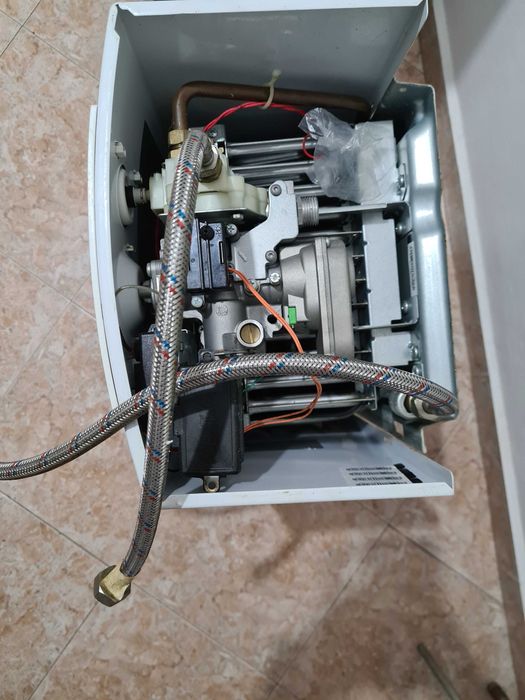 Esquentador vaillant gas natural/butano 80€