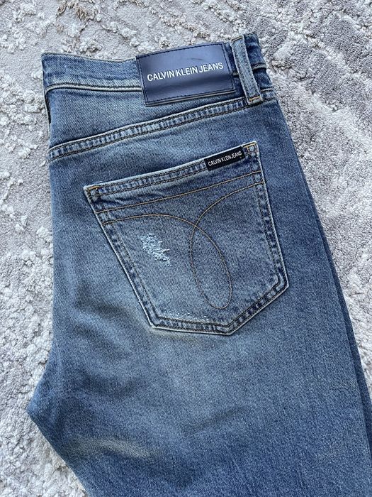 Джинси жіночі 28 розмір Calvin Klein