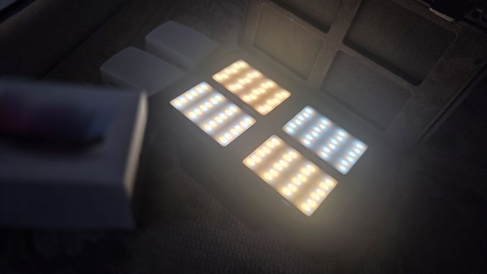 Kit Viagem Aputure MC 4 Luzes RGB