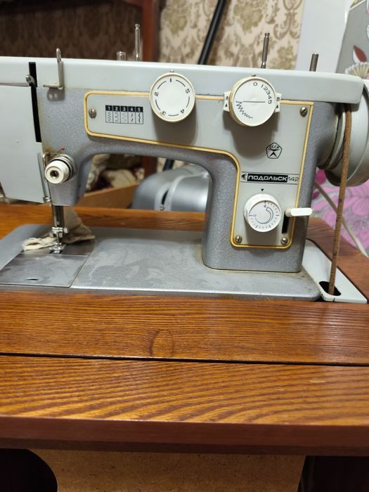 Швейні машини Подольськ і Чайка