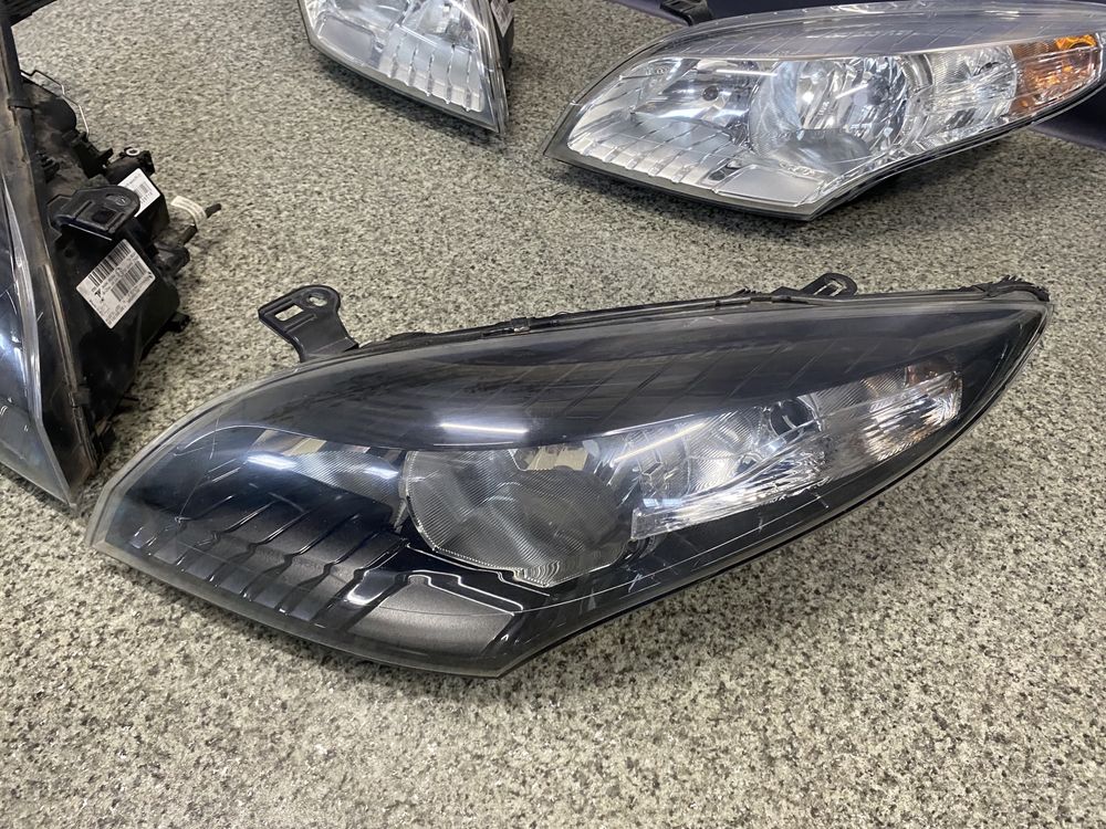 Фари стопи лед туманка Рено Меган 3 Renault Megane iii: 100 $ - Передні ...