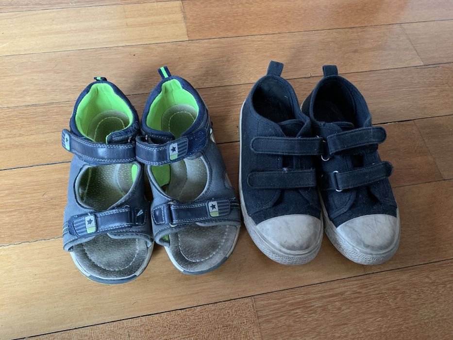 31 sandały i trampki