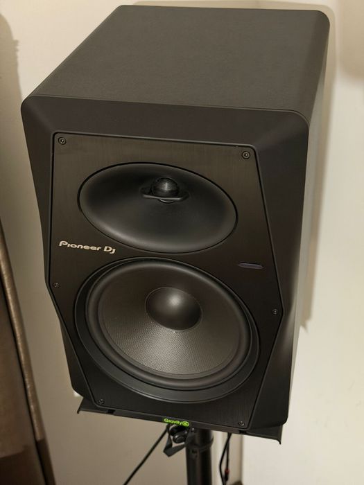 Monitores Pioneer VM-80