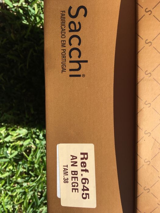 Sapatos brancos bege SACCHI 38