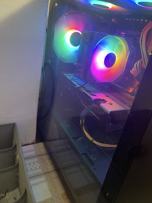 Пк в чудовому стані срочно