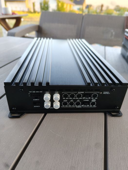 Wzmacniacz car audio 4 kanałowy