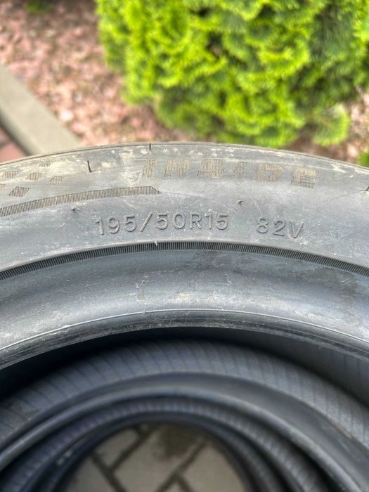 Шини 195/50 R15 82V Rowelo Avenue