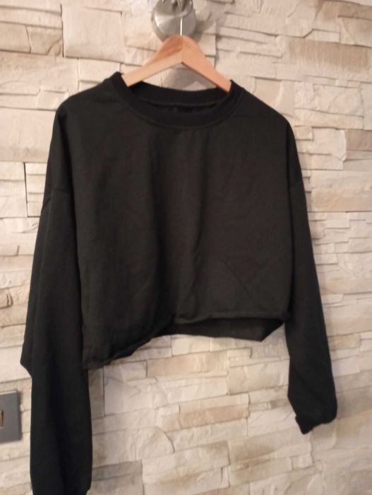 Bluza damska czarna długi rękaw, szeroka, krótka, M - dres