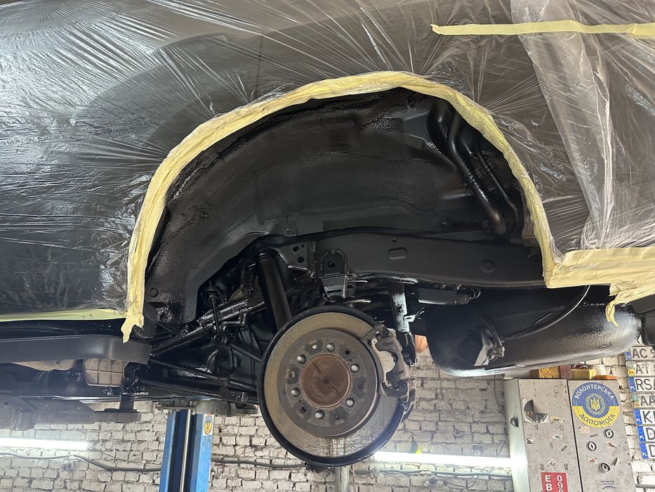 СТО Антикорозійна обробка дна зварювальні роботи кузов дно легкові бус