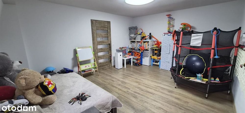 Sprzedam 4 pokojowe mieszkanie. ul. Orląt Lwowsk