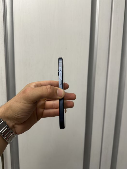 Ідеальний Iphone 15pro blue titanium