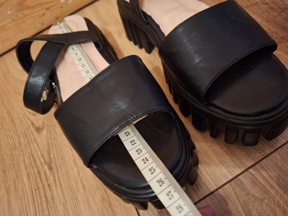 Sandały czarne gruba podeszwa roz 40