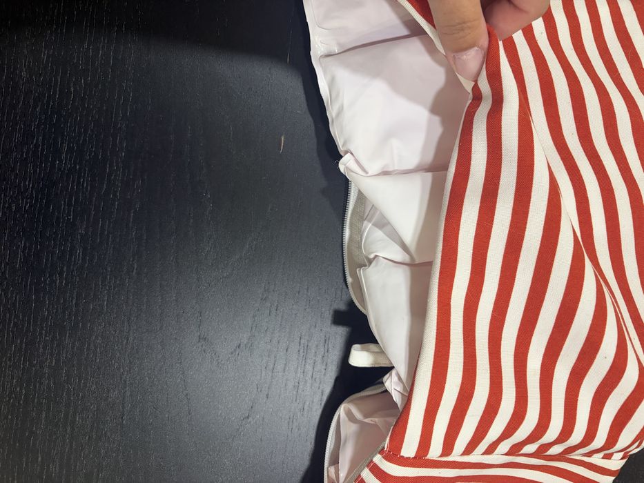 Cadeira de refeição Ikea com almofada de apoio e capa