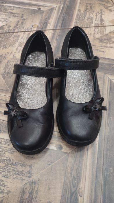 Туфельки для дівчинки Clarks