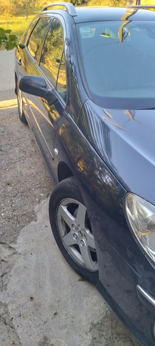 Peugeot 407 SW     preta