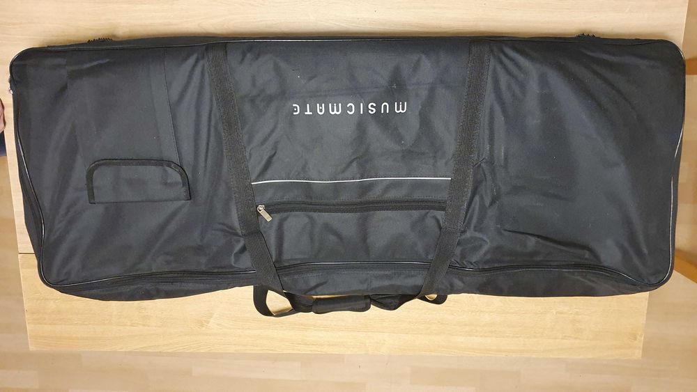 Keyboard Roland E-86  +  pokrowiec