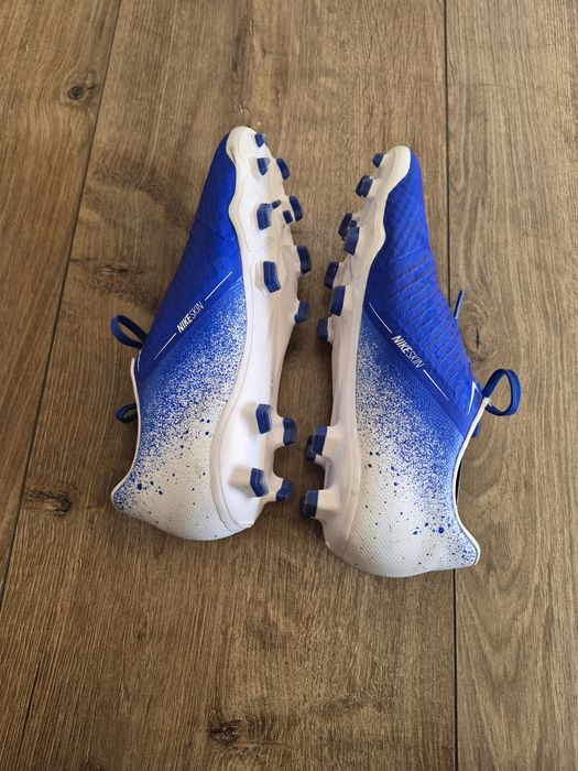 Бутсы Nike Phantom Venom Elit FG