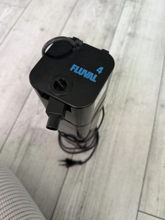 Аквариумный фильтр Fluval 4