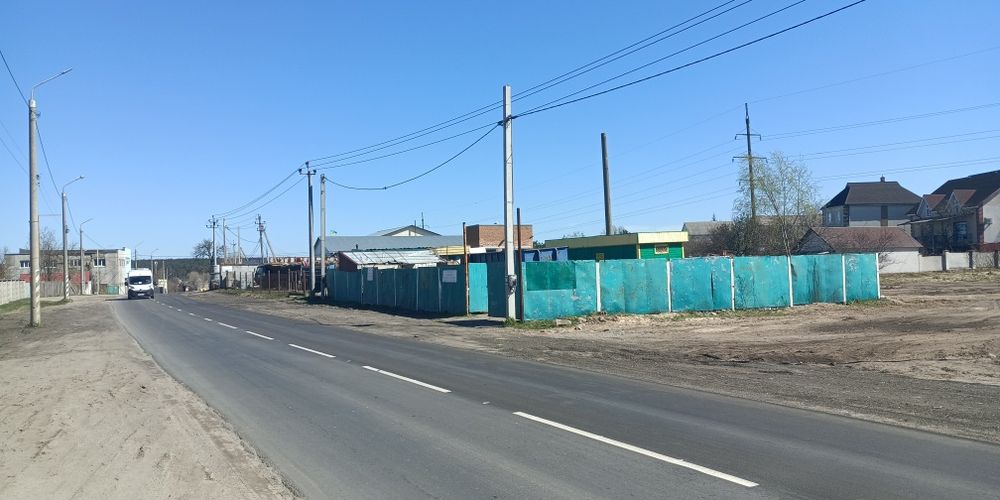 Фасадна ділянка під бізнес