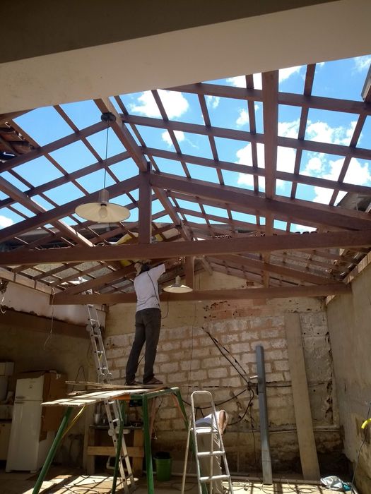 Serviço de Serralheiro